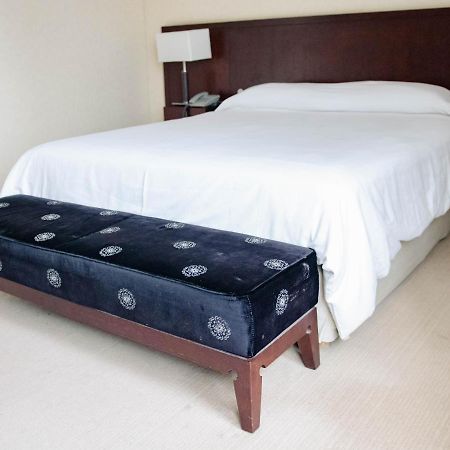 Hotel Bagu Urbano Posadas Zewnętrze zdjęcie