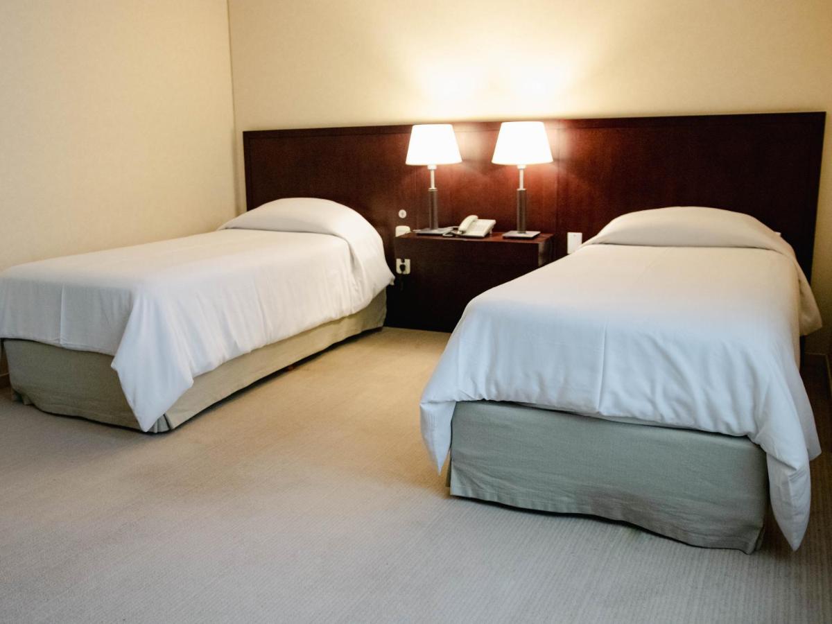Hotel Bagu Urbano Posadas Zewnętrze zdjęcie