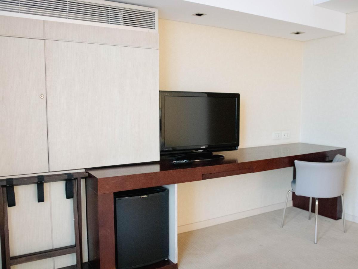 Hotel Bagu Urbano Posadas Zewnętrze zdjęcie