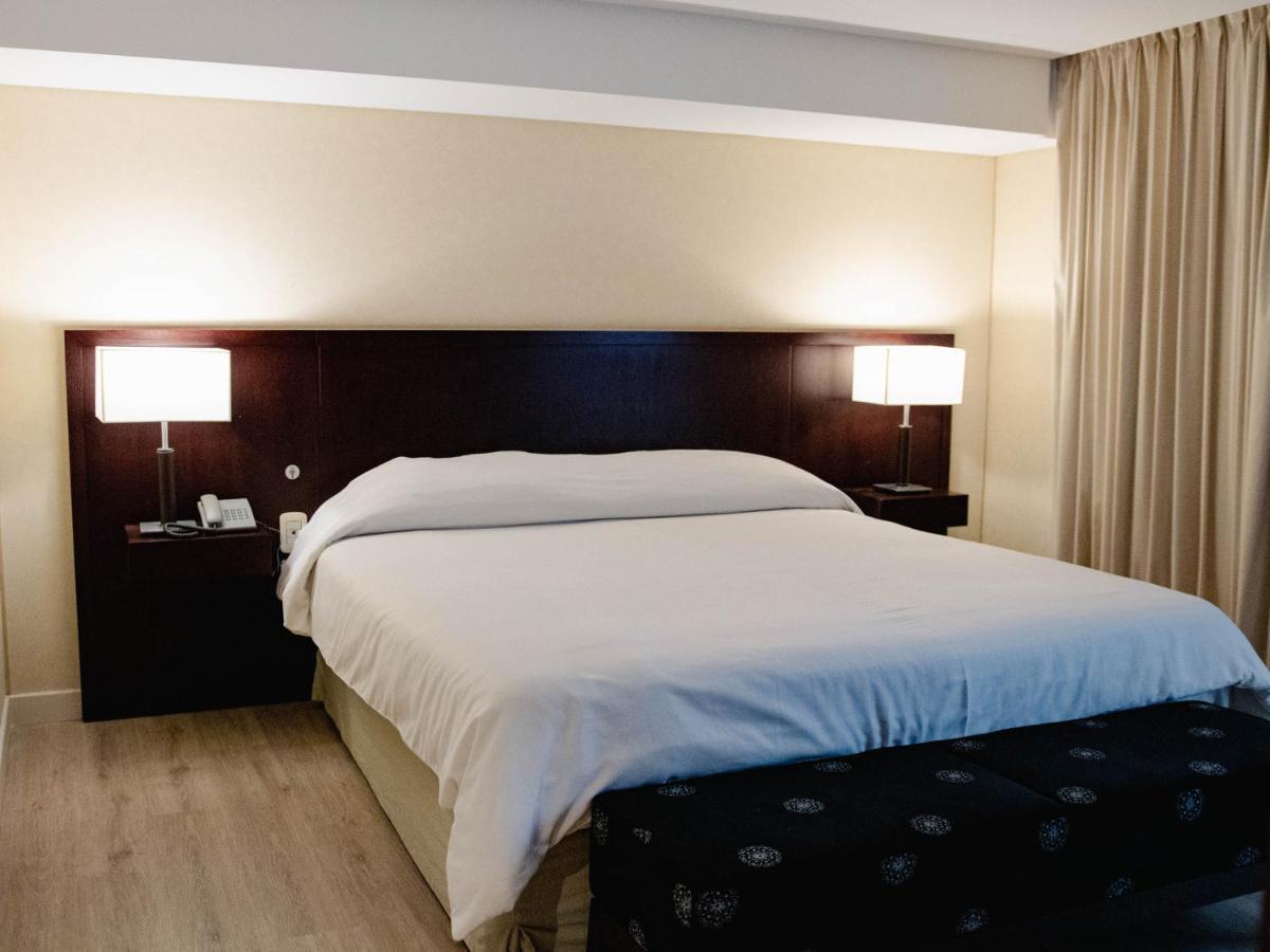 Hotel Bagu Urbano Posadas Zewnętrze zdjęcie