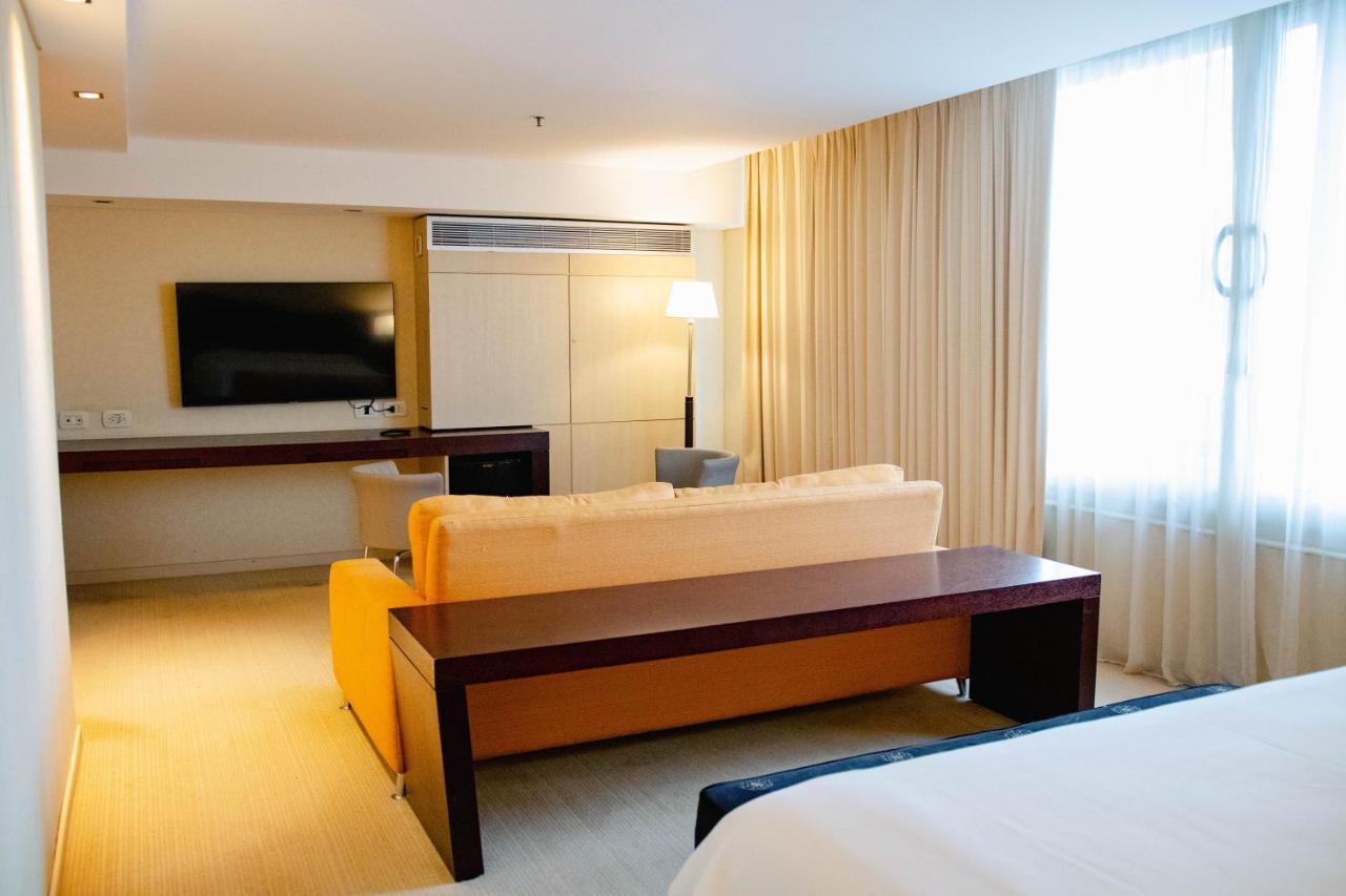 Hotel Bagu Urbano Posadas Zewnętrze zdjęcie